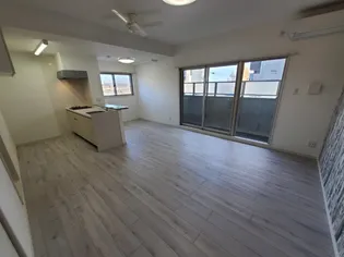 アルテマイスター谷川Ⅱ【3階】の居間