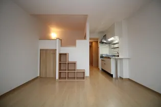 Village sitta(ビレッジ シッタ)【2階】の内装