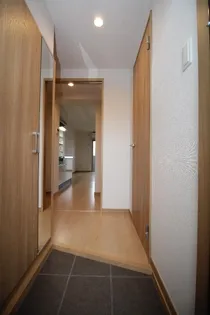 Village sitta(ビレッジ シッタ)【2階】の玄関