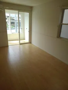 ソリト ポスト Ⅱ【1階】の居間