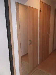 クロスワイズ神宮外苑ウエスト【4階】の玄関