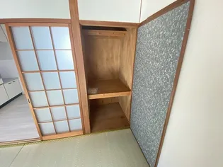 サザンウイング2番館【302号室】の内装