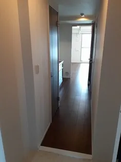 LINO【6階】の玄関