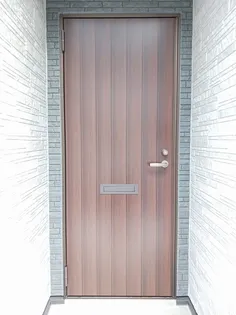 メテオール・ケイ Ⅰ【1階】の玄関