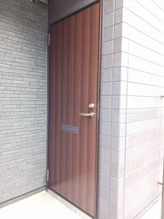 メテオール・ケイ Ⅰ【2階】の玄関