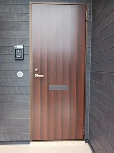 サザンクロス Ⅲ【2階】の玄関