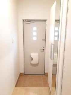 ハッピーメゾンⅤ B【1階】の玄関