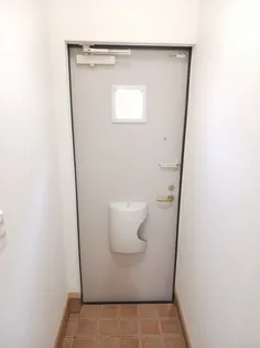 ジェントリー・ブローテ【1階】の玄関