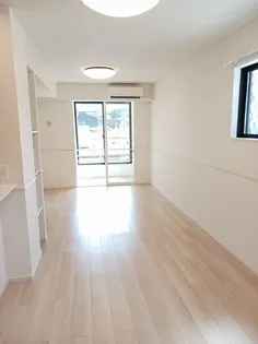 ベル シエルメール Ⅰ【1階】の居間