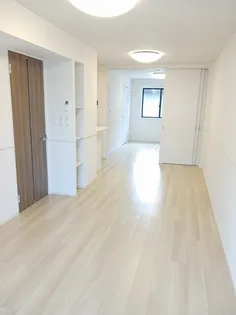 ベル シエルメール Ⅰ【1階】の居間