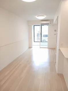 ベル シエルメール Ⅰ【1階】の居間