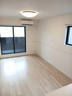 ベル シエルメール Ⅱ【2階】の居間