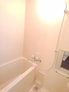 ラフィ−ナサイト2【1階】の風呂