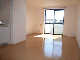 プリエールハイツ A【2階】の居間