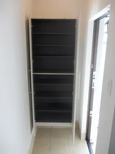 ペルソナ Ⅱ【1階】の玄関