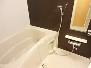 ハナミズキ ガーデン A棟【1階】の風呂