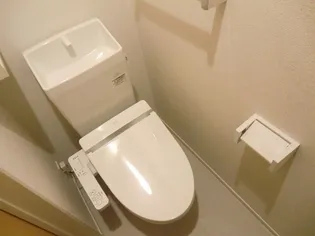 ハナミズキ ガーデン A棟【1階】の内装