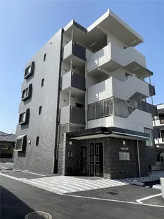 REVEL吉村の画像