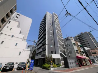 ジュネーゼ京町堀パークサイド【2階】の外観