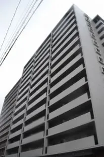 エスヴェール北梅田【4階】の外観