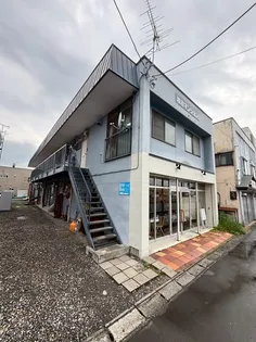 渡辺マンション【2階】の外観