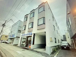 ニシキ モリハイムの画像