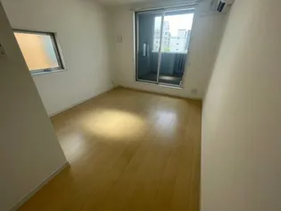 大阪府大阪市西成区玉出西2丁目【アパート】の外観