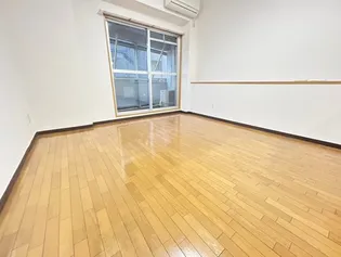 大阪府大阪市西成区玉出中2丁目【マンション】の外観