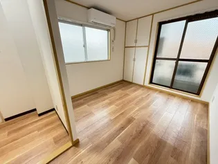 シャトーリヨン【4階】の居間