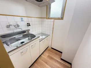 シャトーリヨン【4階】のキッチン