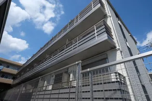 エターナリーの画像