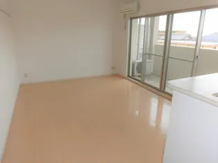 アクシス三本木【3階】の内装