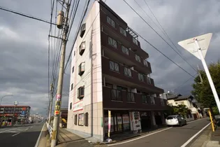 福岡県福岡市博多区麦野4丁目【マンション】の外観