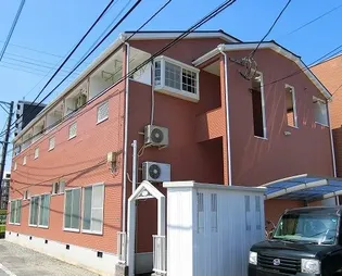 グルニエS・T【2階】の外観