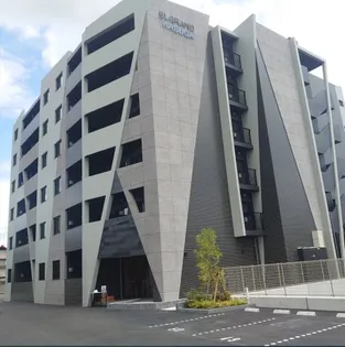 エルグランド春日の画像