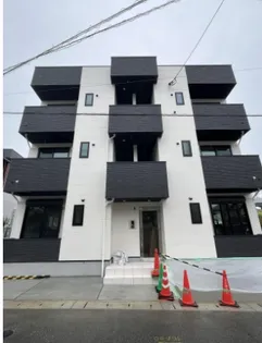 クレスコートの画像