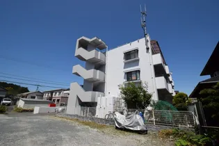 福岡県春日市春日9丁目【マンション】の外観