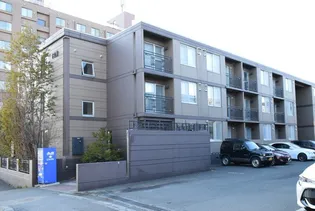 ホークメゾン札幌1号館【3階】の外観