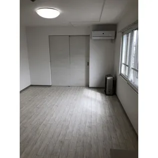 サンフラワー【205号室】の居間