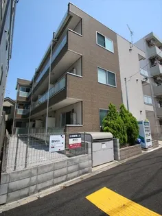 リブリ・アイリス・エンサータ【1階】の外観