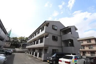 グリーンパークゆのそA【205号室】の外観