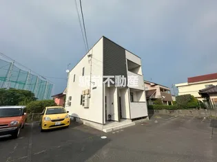 Pampton Court Ⅱ【101号室】の外観