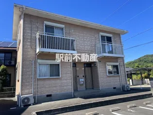 福岡県大牟田市白銀【アパート】の外観