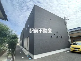 GRATIA B棟【103号室】の外観