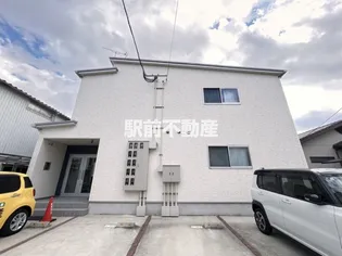 ピュアワールドA棟の画像