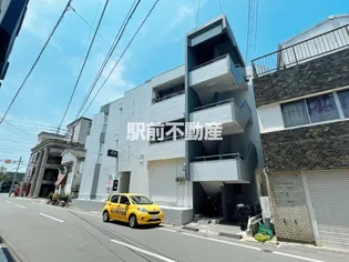 山絃マンション新栄町【B-6号室】の外観
