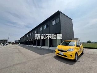 ナナザスタイル鶴田【B-8号室】の外観