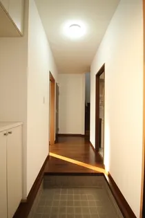 ベルコート泉【B号室】の玄関