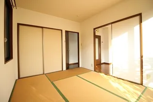 ベルコート泉【B号室】の内装