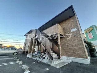 シャトレ ロザージュ【2階】の外観